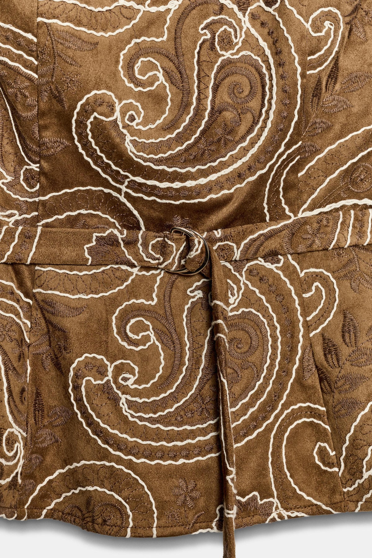 #926640, Camel moyen