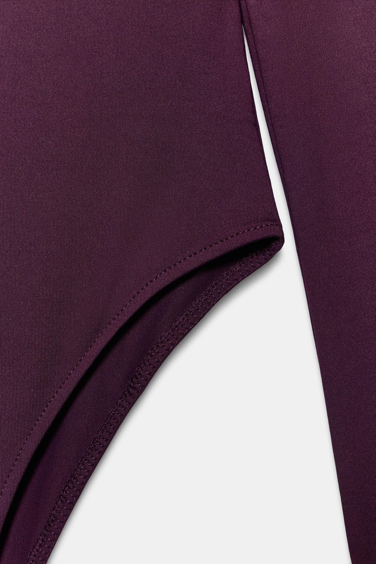 #3d2432, Violet