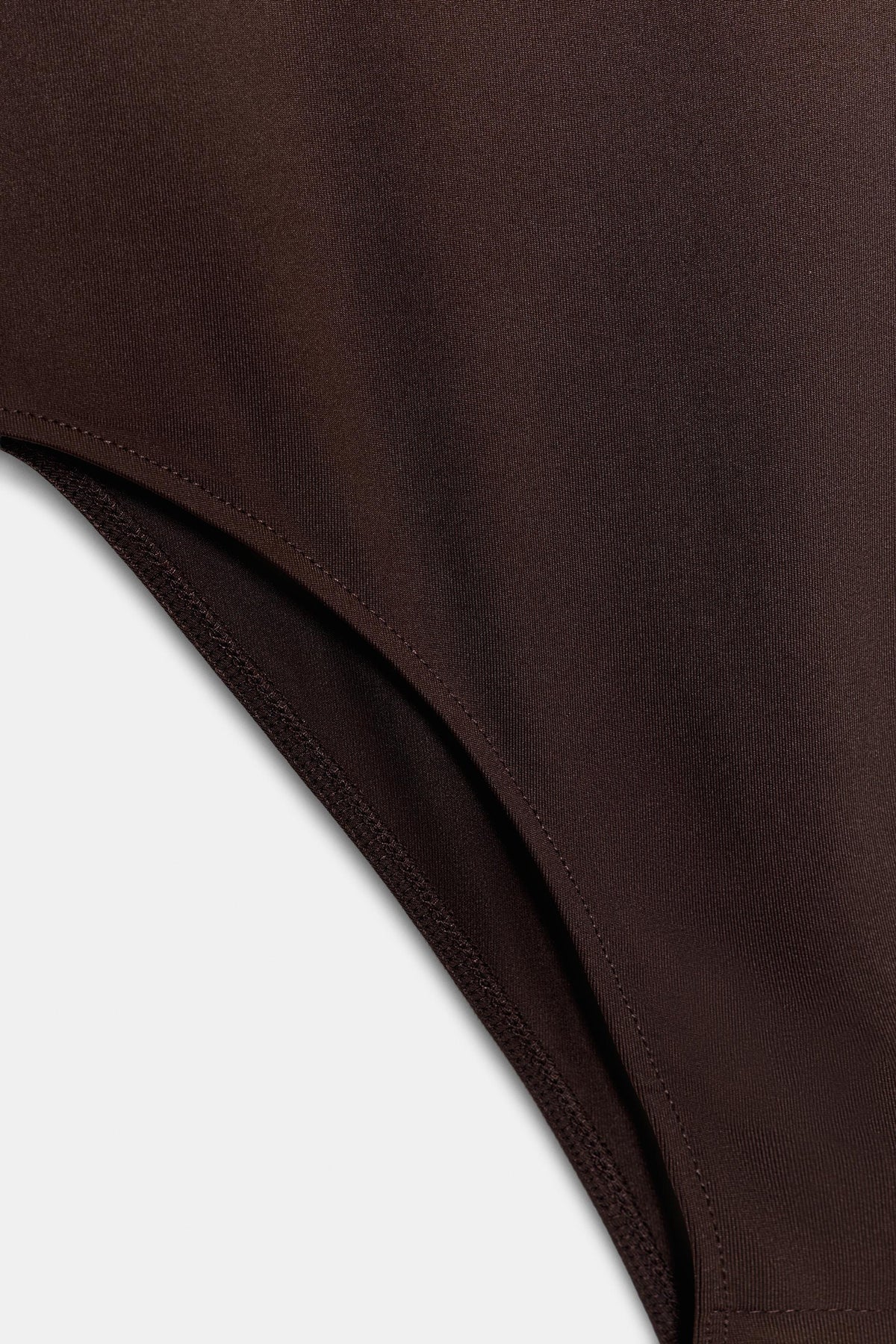 #271412, Marron foncé